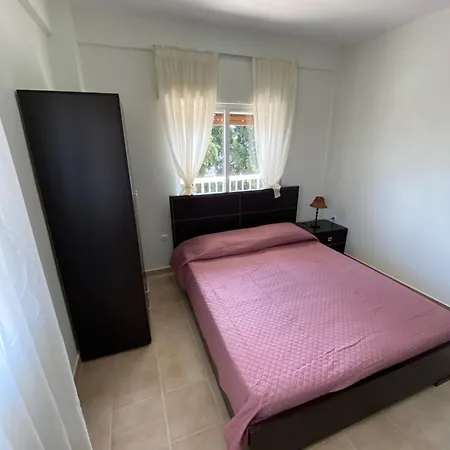 Emma Apartment *