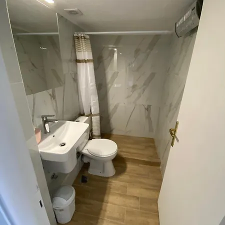 Apartmán Emma Peraía